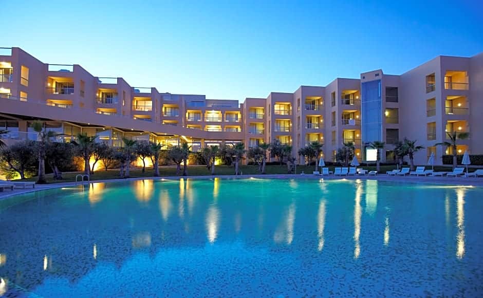 Nau Sao Rafael Suites Pool