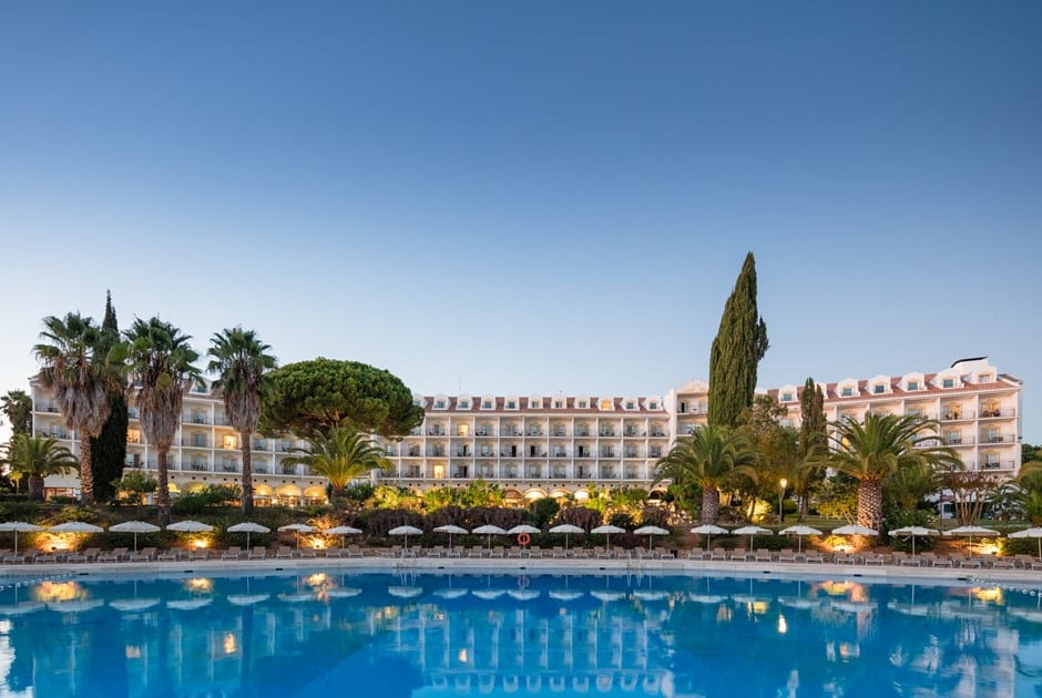Penina & Golf Resort pool view