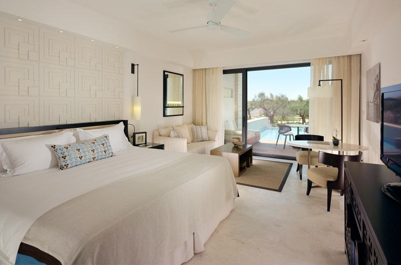 The Romanos Costa Navarino - Bedroom