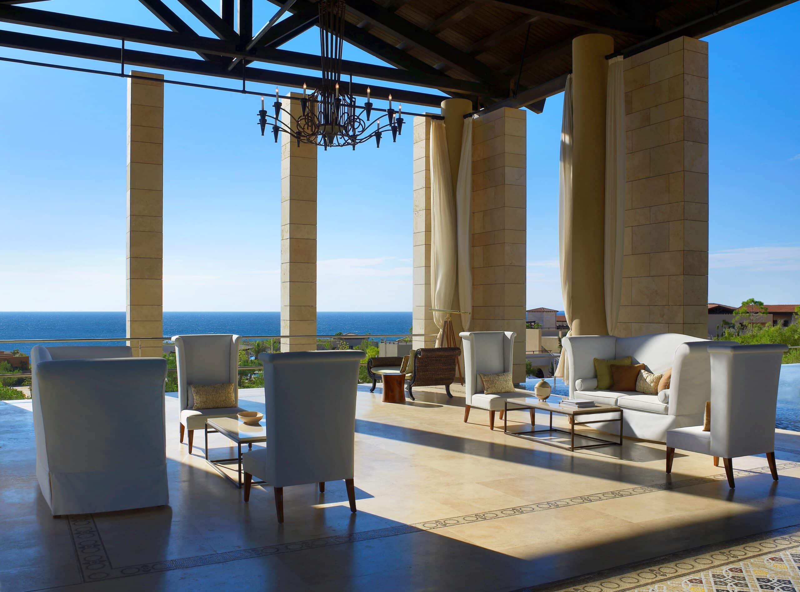 The Romanos Costa Navarino - Lobby Day