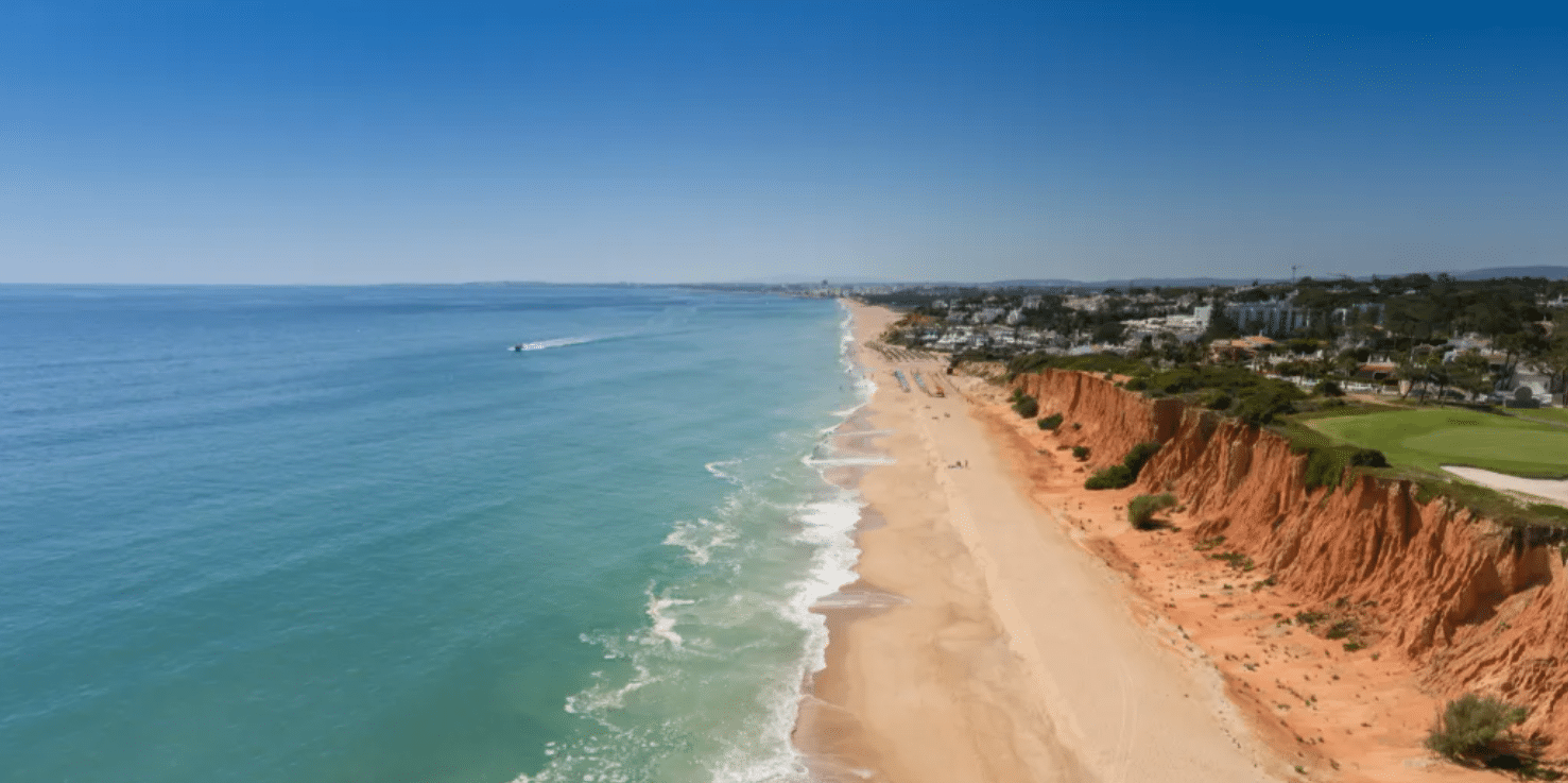 Vale do Lobo Beach