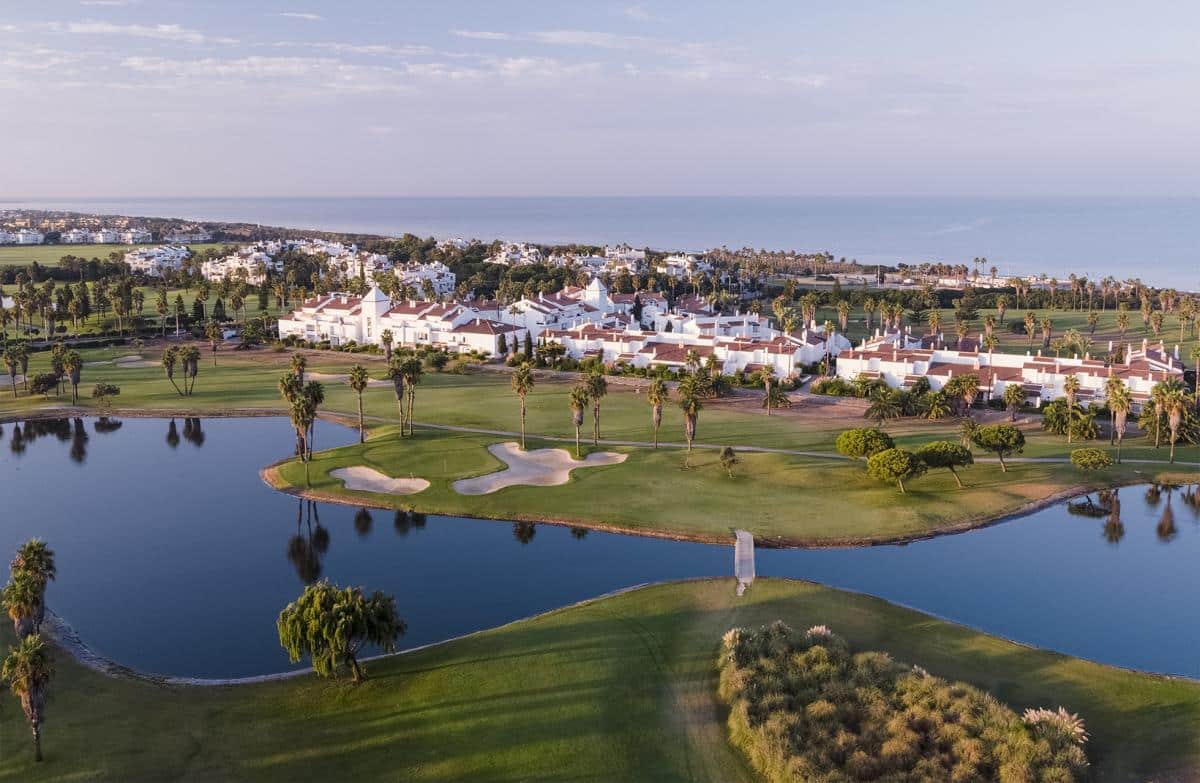 Costa Ballena Golf Club - lake view