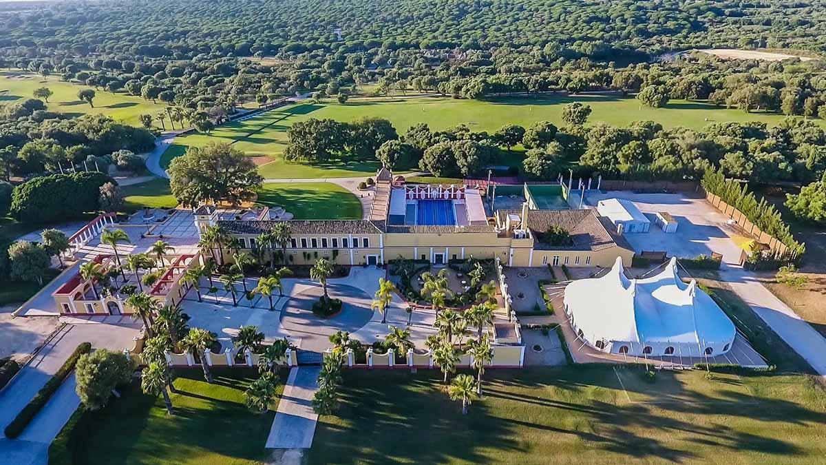 Dehesa Mmontenmedio Golf & Country Club - Country club
