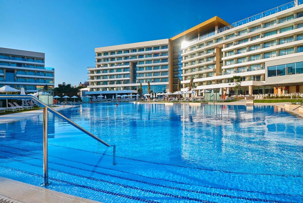 Hipotels Playa de Palma Palace - Outdoor Pool