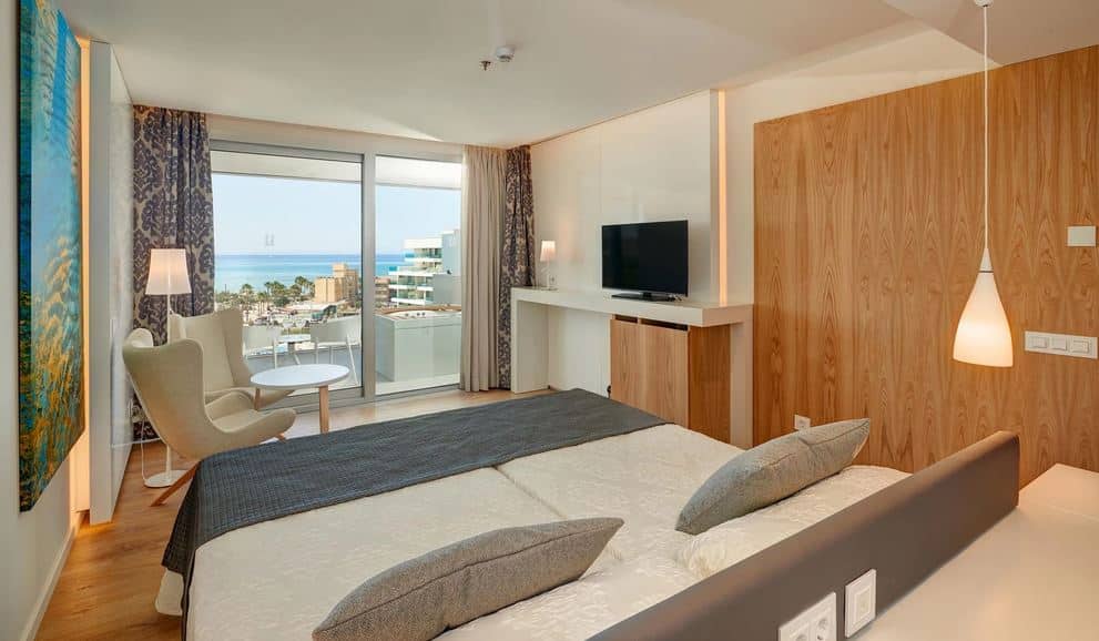 Hipotels Playa de Palma Palace - Bedroom