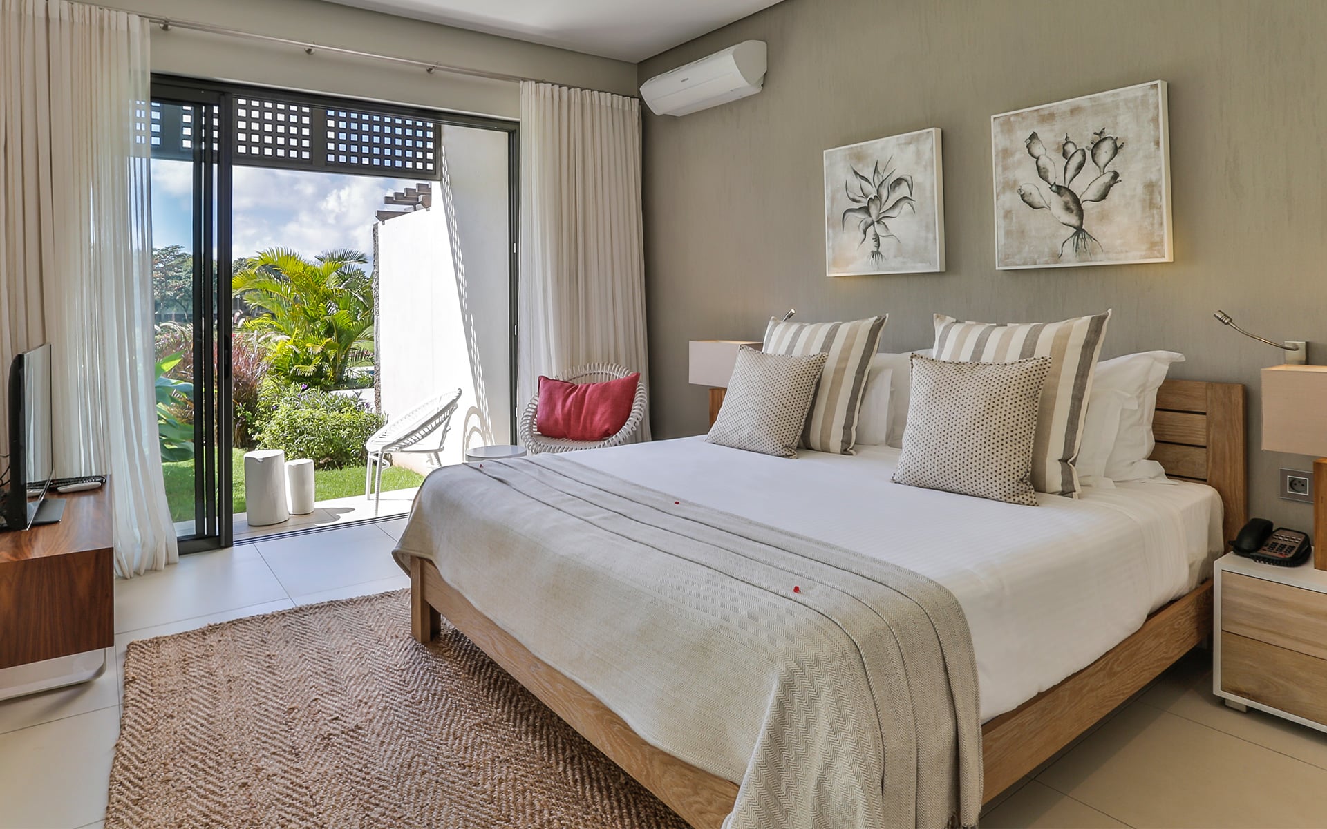Anahita Golf & Spa Resort - Bedroom