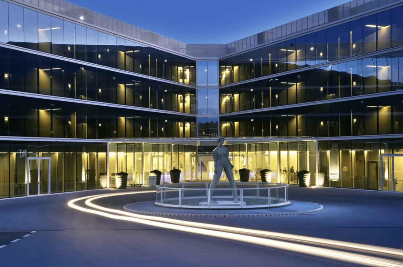 The Oitavos - Exterior view