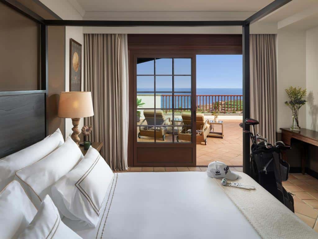 Melia Hacienda del Conde - Bedroom