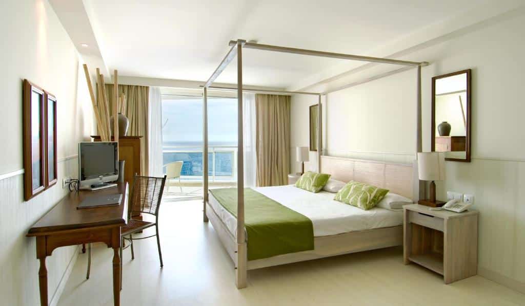 Tenerife Golf & Sea View Hotel - Bedroom