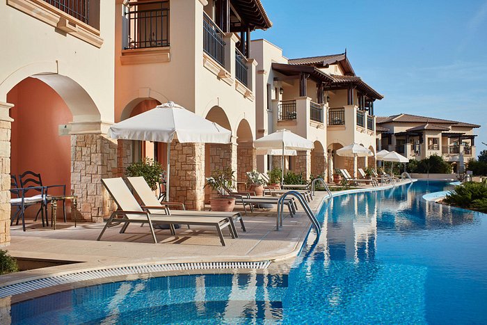 Aphrodite Hills Resort - Pool