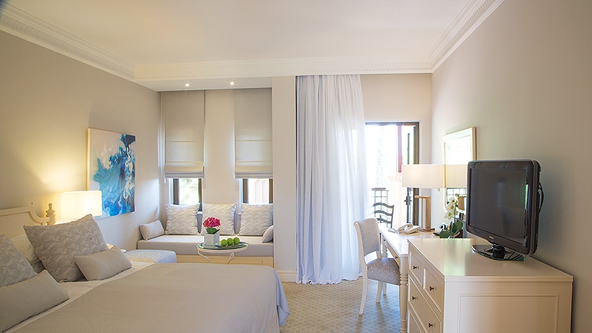 Aphrodite Hills Resort - Bedroom
