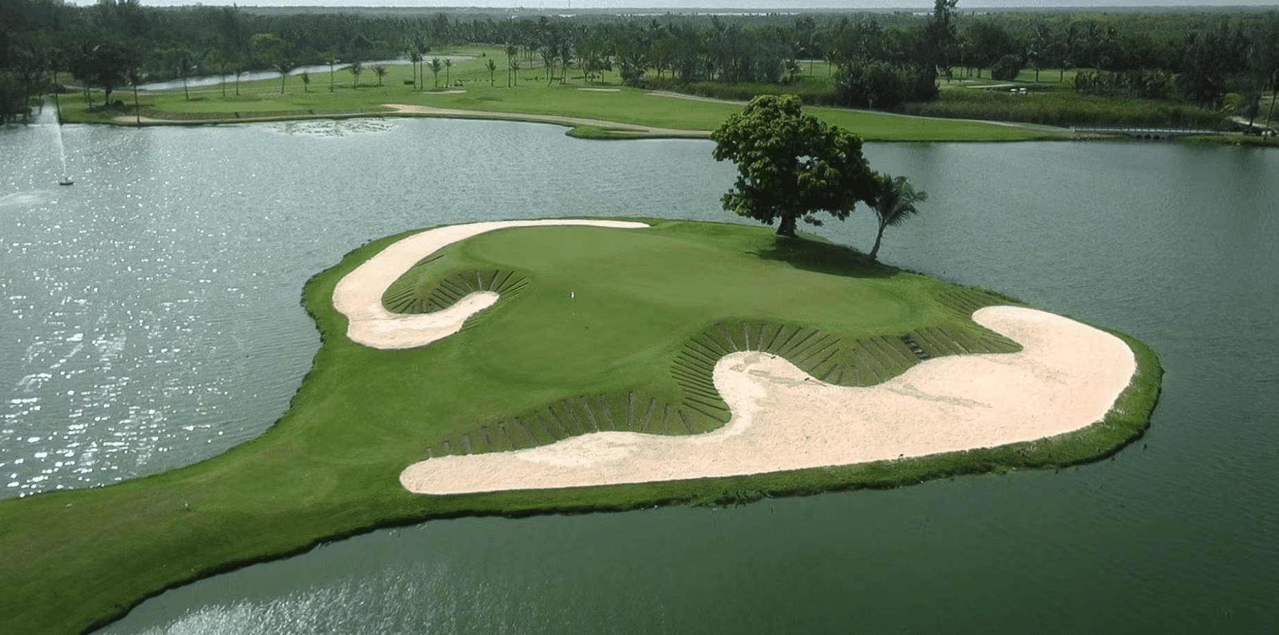 Barcelo the Lakes Golf Course - Dominican Republic