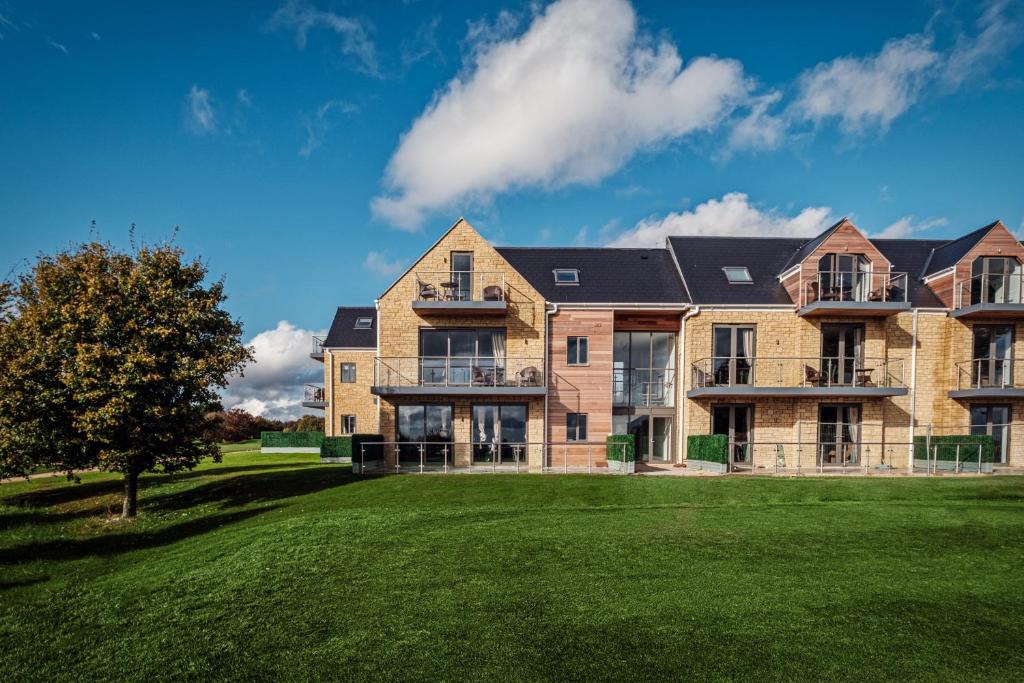 Cotswolds Hotel, Golf & Spa - Engalnd