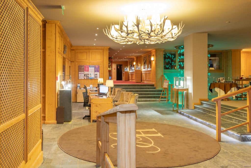 Royal Crans Montana - Lobby