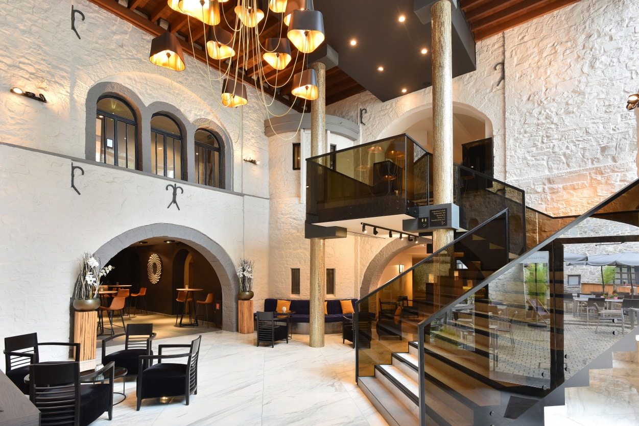 Martin's Chateau du Lac - Lobby