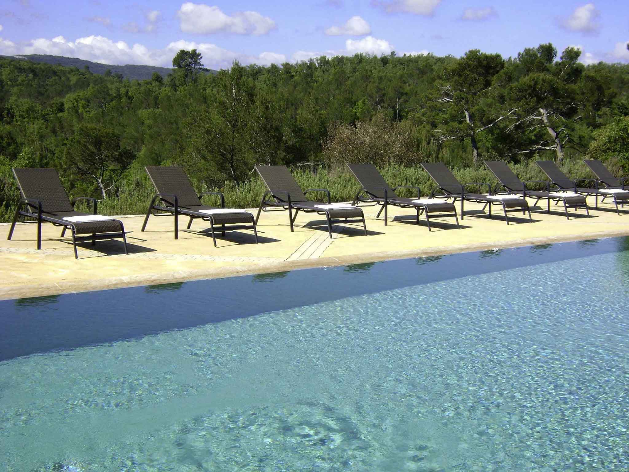 Mercure Brignoles Golf De Barbaroux - Pool
