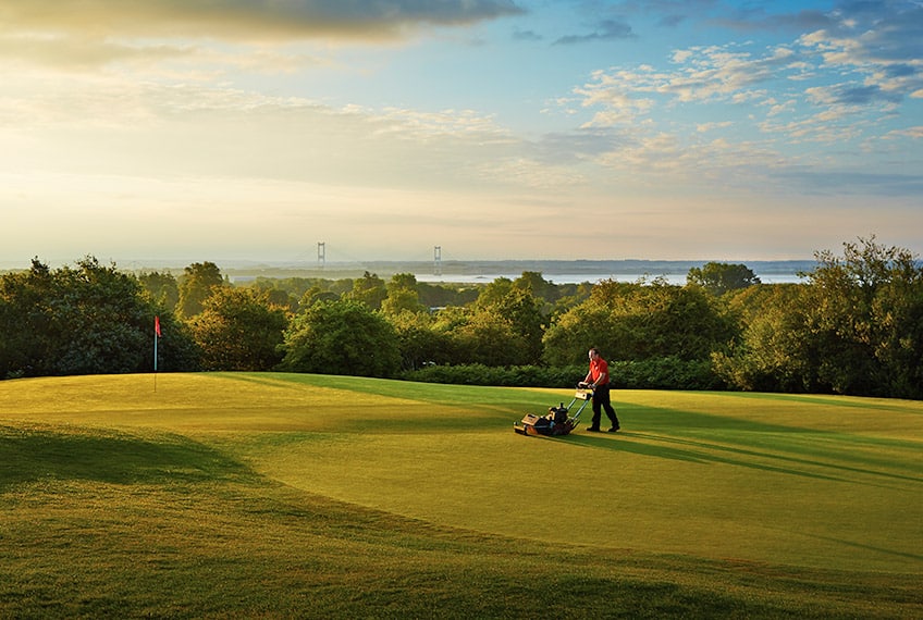 St Pierre golf course - Wales