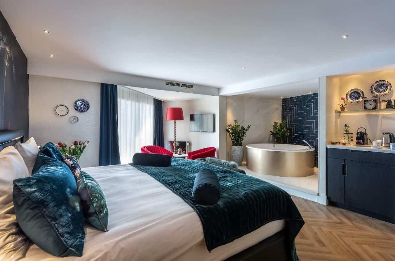 Van der Valk Leiden - Bedroom