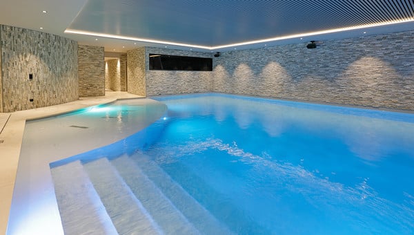 Van der Valk Nivelles Hotel Sud - Indoor pool