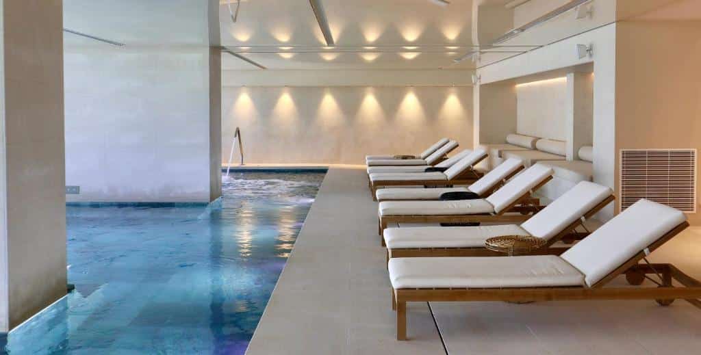 Atzavara hotel - indoor swimming pool