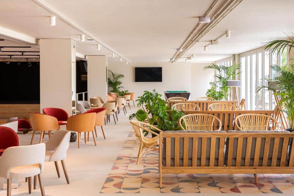 Atzavara hotel - restaurant