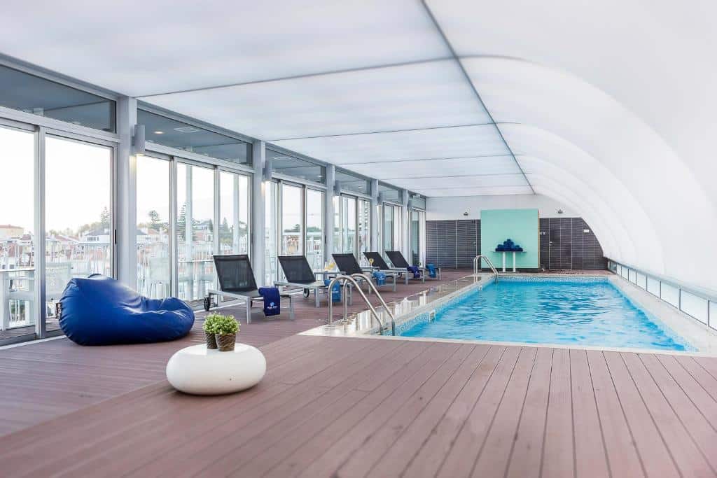 Baia Cascais hotel - indoor pool