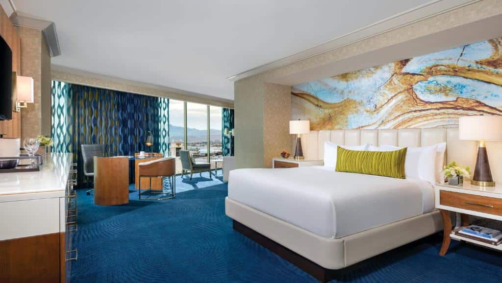 Mandalay Bay Resort & Casino - bedroom