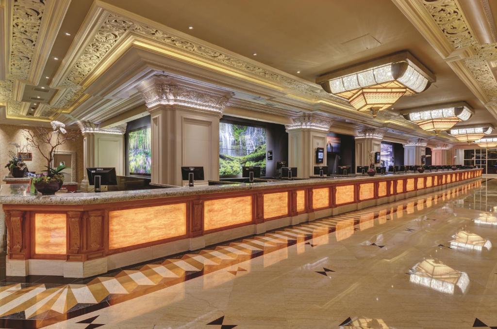 Mandalay Bay Resort & Casino - reception
