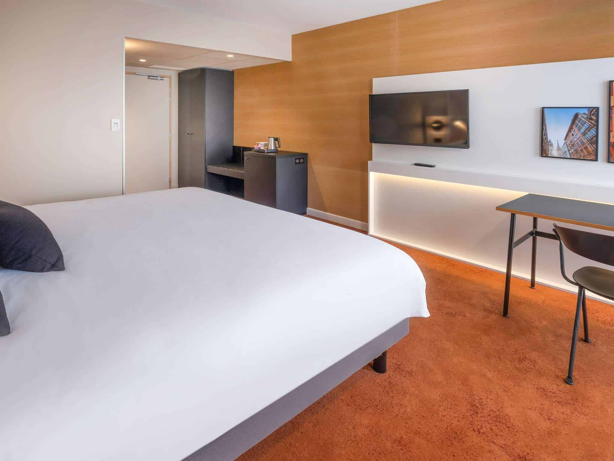 Mercure Rouen Champ de Mars - Bedroom