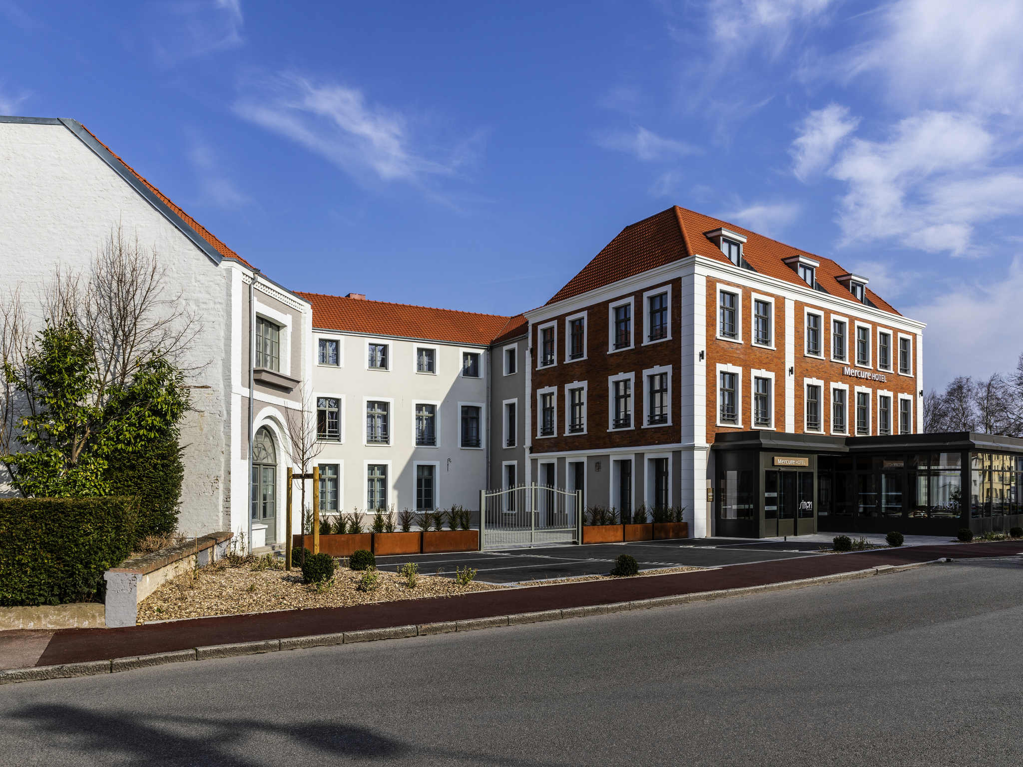 Mercure Saint-Omer Centre Gare - France