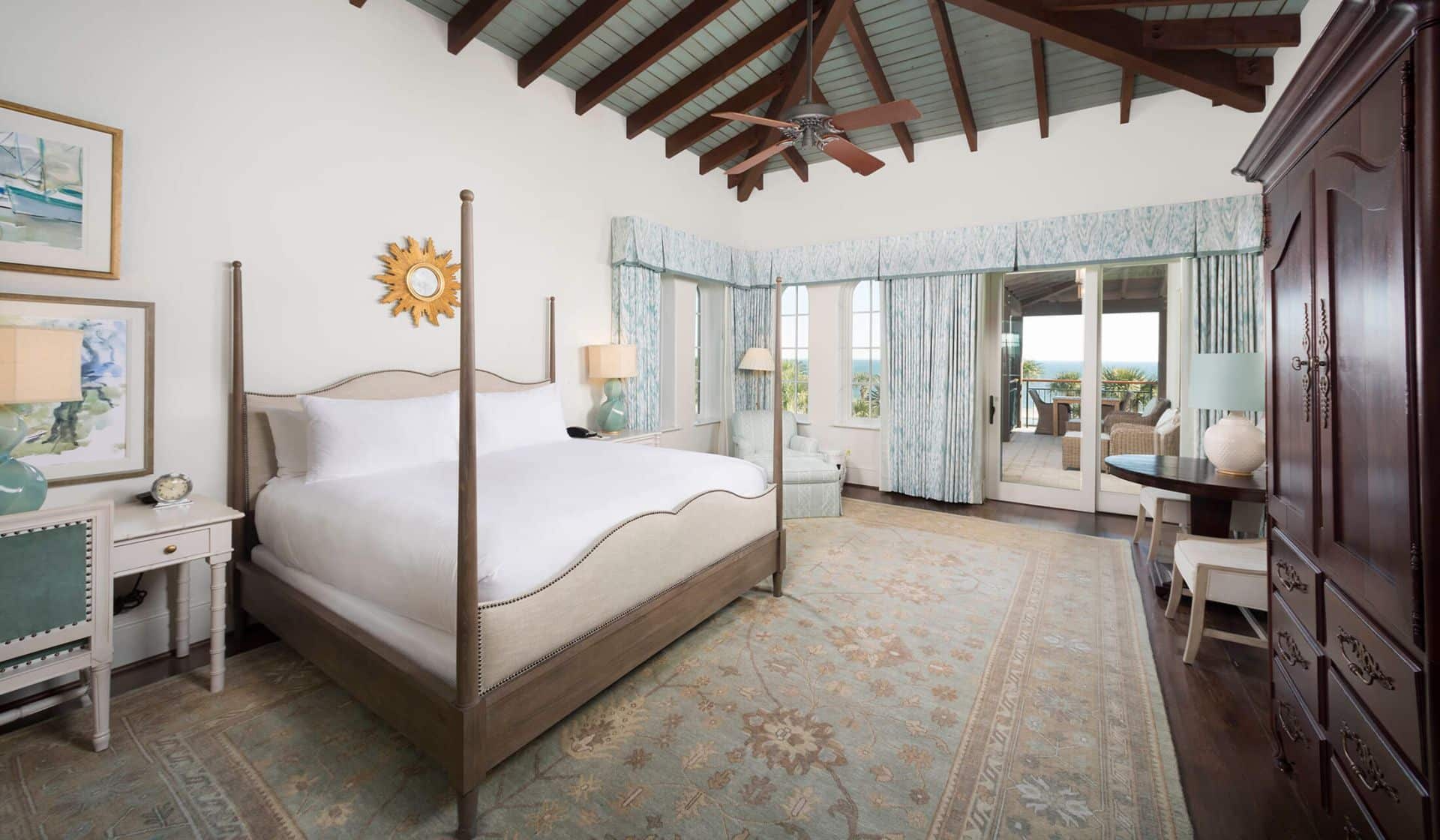 Sea Island Resort - bedroom