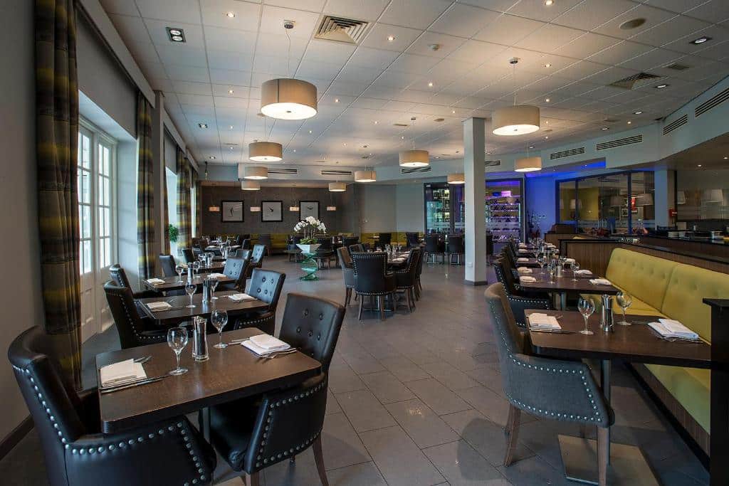 The Vale Resort - Restaurant